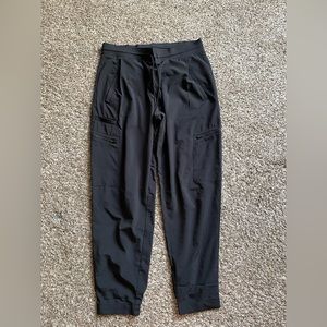 Athleta Travel Pant, Size 10